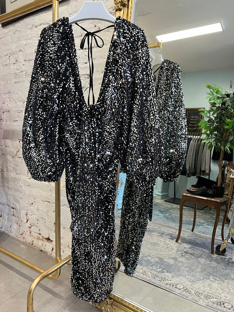 BLACK SEQUIN DRESS