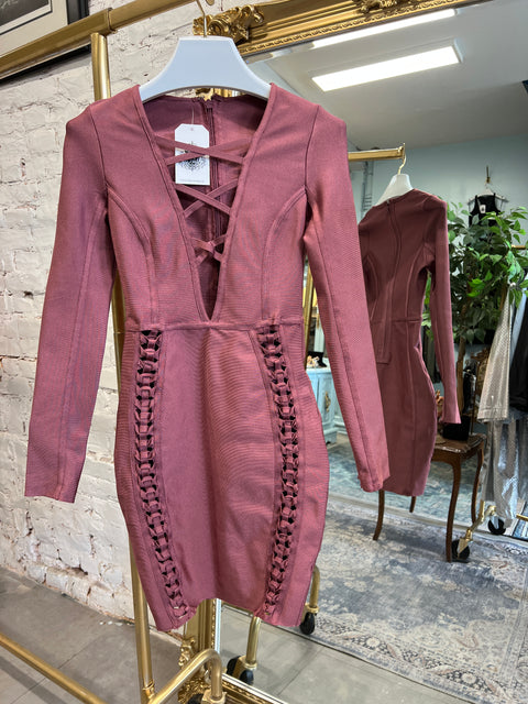 LONG SLEEVE BANDAGE DRESS