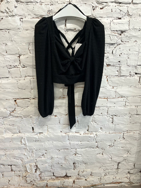 BLACK CROP TOP