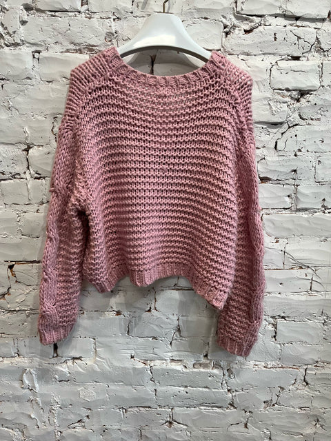 PINK CHUNKY KNIT SWEATER